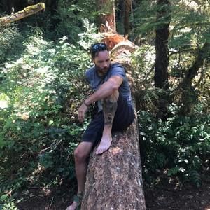 Meet your Posher, Christopher